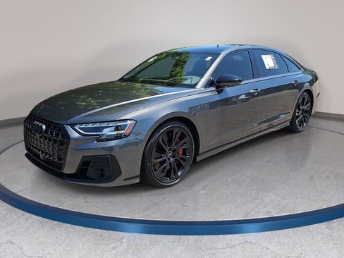 Used 2025 Audi S8 AWD/4WD image 1