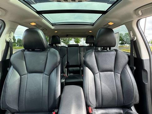 Used 2019 Subaru Ascent Limited AWD/4WD image 30