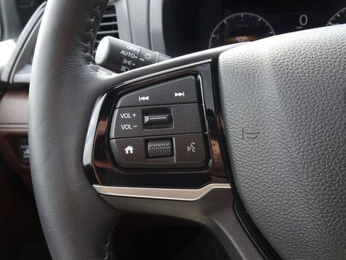 Used 2025 Honda Odyssey Elite image 27