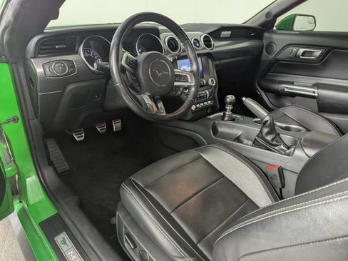 Used 2019 Ford Mustang GT Premium w/ GT Performance Package RWD image 11