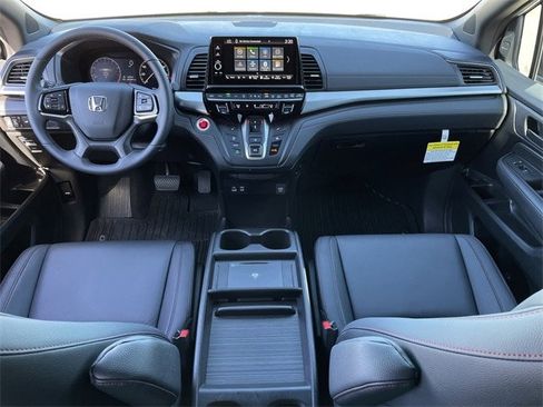 Certified 2026 Honda Odyssey Sport-L image 10