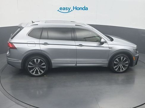 Used 2019 Volkswagen Tiguan SEL Premium image 25
