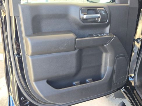 Used 2025 Chevrolet Silverado 1500 Custom w/ Turbomax Blackout Package image 11