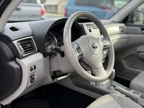 Used 2012 Subaru Forester 2.5X Limited image 10