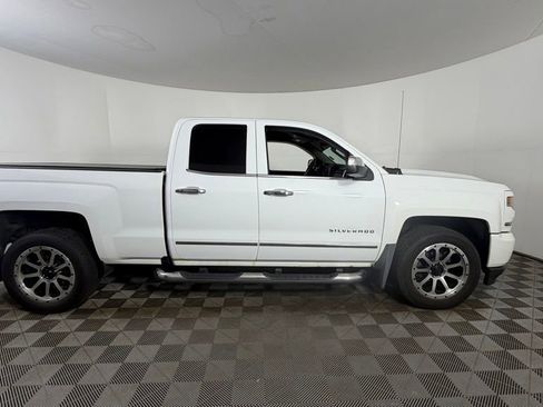 Used 2018 Chevrolet Silverado 1500 LTZ Z71 w/ LTZ Plus Package AWD/4WD image 10