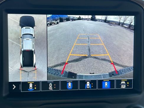 Used 2022 Chevrolet Silverado 3500 High Country w/ LPO, Hitch Package image 14