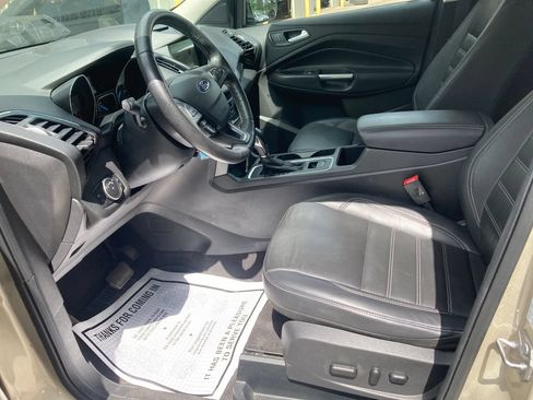 Used 2018 Ford Escape SEL AWD/4WD image 12