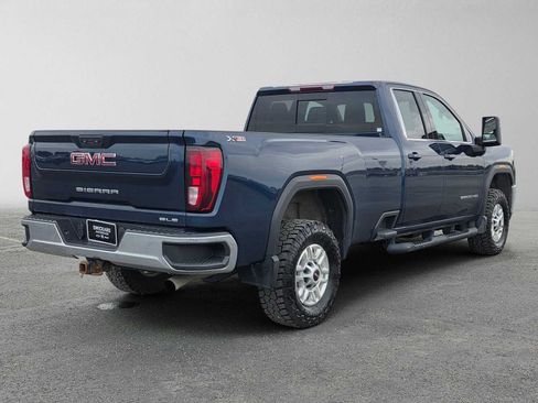 Used 2022 GMC Sierra 2500 SLE w/ SLE Convenience Package AWD/4WD image 3