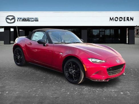 New 2026 MAZDA MX-5 Miata Club w/ Interior Package RWD image 7