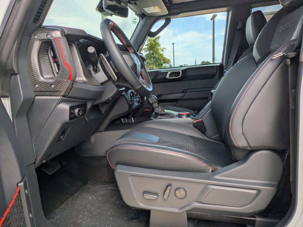 New 2026 Ford Bronco Raptor w/ Interior Carbon Fiber Pack AWD/4WD image 19