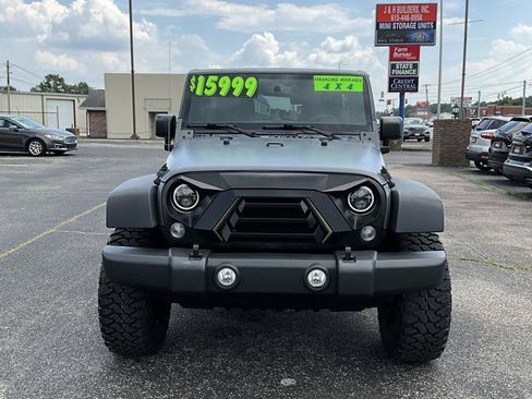 Used 2016 Jeep Wrangler Unlimited Sport w/ Quick Order Package 24S AWD/4WD image 2