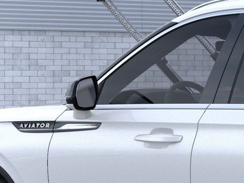 New 2026 Lincoln Aviator Reserve AWD/4WD image 20