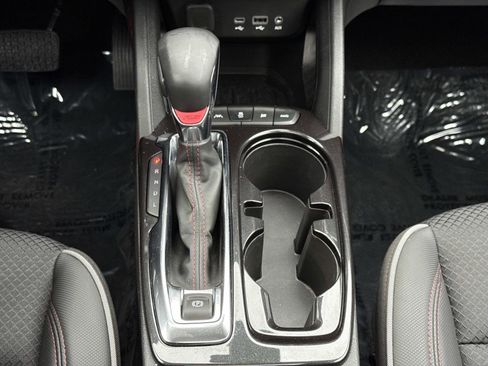 Used 2023 Chevrolet TrailBlazer RS w/ Sun and Liftgate Package image 7