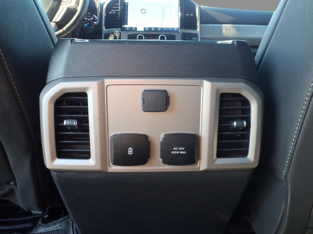 Used 2022 Ford F250 Lariat w/ Lariat Ultimate Package AWD/4WD image 20