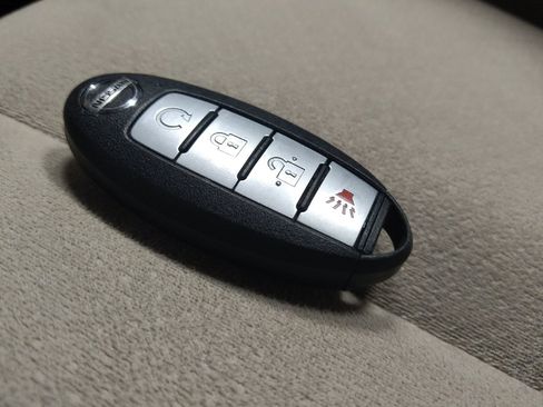 Used 2020 Nissan Murano SV FWD image 32