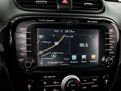 Used 2015 Kia Soul ! w/ Sun & Sound Package image 17