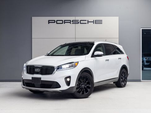 Used 2020 Kia Sorento EX FWD image 1