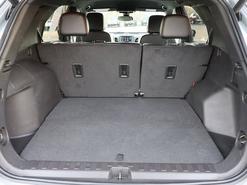 Used 2024 Chevrolet Equinox RS image 19