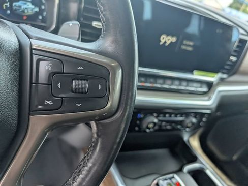 Used 2022 Chevrolet Silverado 1500 High Country w/ Z71 Off-Road Package AWD/4WD image 19