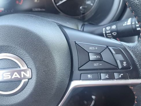 Certified 2023 Nissan Kicks SR w/ SR Premium Package FWD image 16