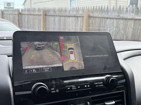 Used 2023 INFINITI QX80 Luxe w/ Cargo Package image 13