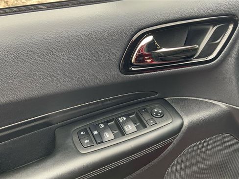 Used 2022 Dodge Durango GT image 21