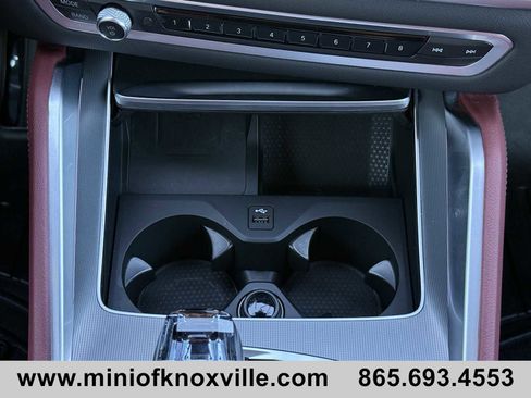 Used 2021 BMW X6 xDrive40i w/ Executive Package image 32