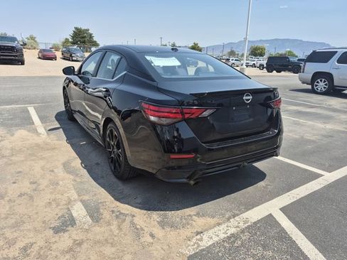 Used 2025 Nissan Sentra SR w/ Midnight Edition FWD image 10