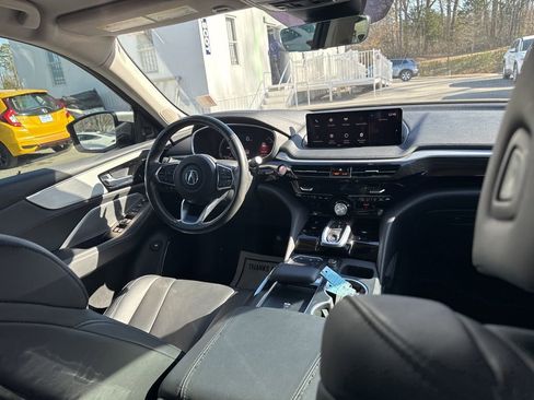 Used 2023 Acura MDX FWD image 14