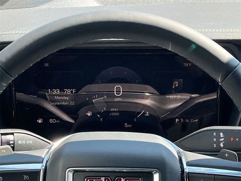 New 2026 GMC Terrain Elevation w/ Elevation Premium Package image 33