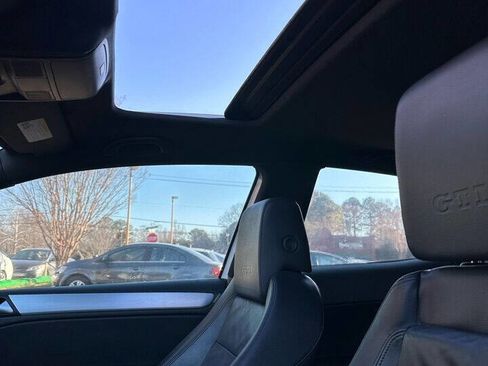 Used 2012 Volkswagen GTI 2-Door image 22