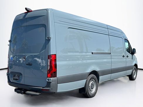 New 2025 Mercedes-Benz Sprinter 2500 image 5