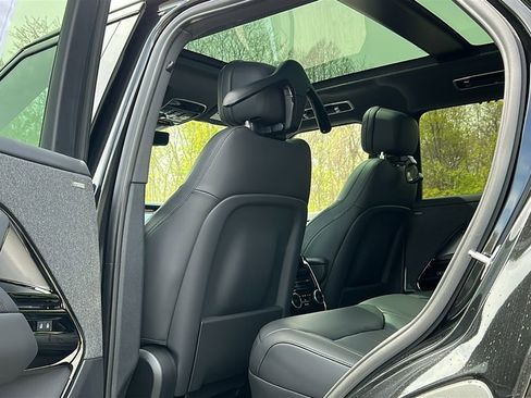 New 2026 Land Rover Range Rover Sport Dynamic SE AWD/4WD image 21