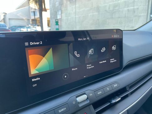 Used 2025 Kia K4 LXS image 21