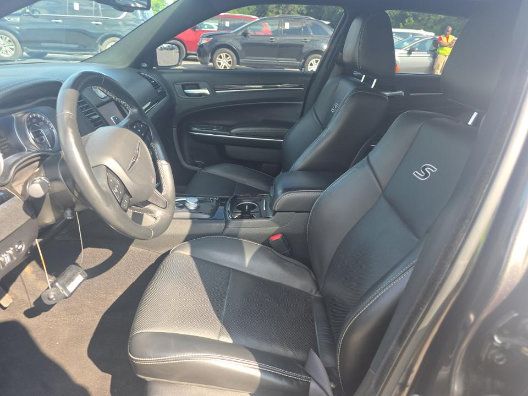 Used 2022 Chrysler 300 S w/ Comfort Group RWD image 5