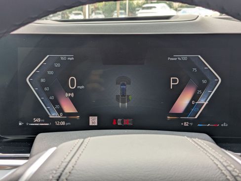 Used 2023 BMW X7 xDrive40i image 15