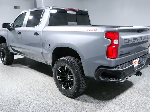 Used 2021 Chevrolet Silverado 1500 LT Trail Boss w/ Convenience Package II AWD/4WD image 10