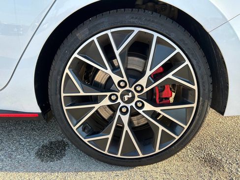 Used 2023 Hyundai Elantra N image 16