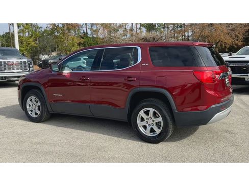 Certified 2017 GMC Acadia SLE image 6