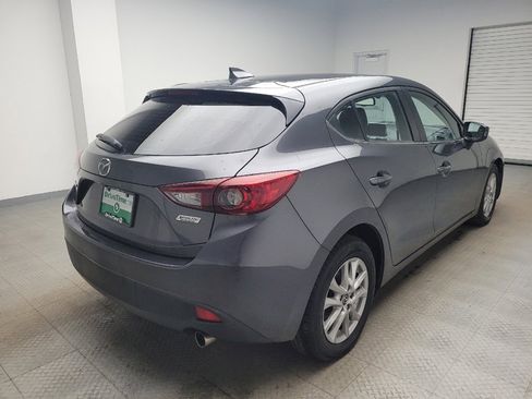 Used 2016 MAZDA MAZDA3 i Grand Touring image 9