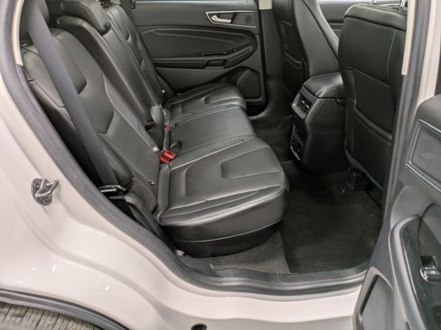 Used 2019 Ford Edge Titanium w/ Equipment Group 301A image 26