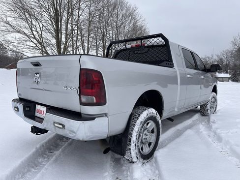 Used 2015 RAM 3500 SLT w/ Cold Weather Group image 3