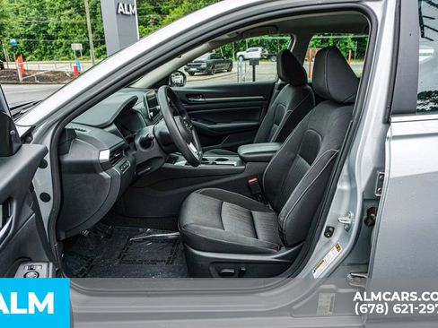 Used 2022 Nissan Altima 2.5 SV FWD image 19
