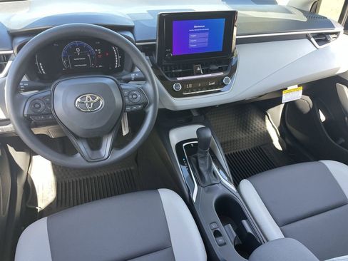 New 2026 Toyota Corolla LE image 18