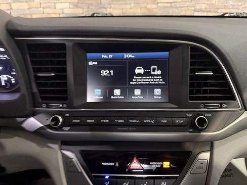 Used 2018 Hyundai Elantra SEL w/ Cargo Package image 17