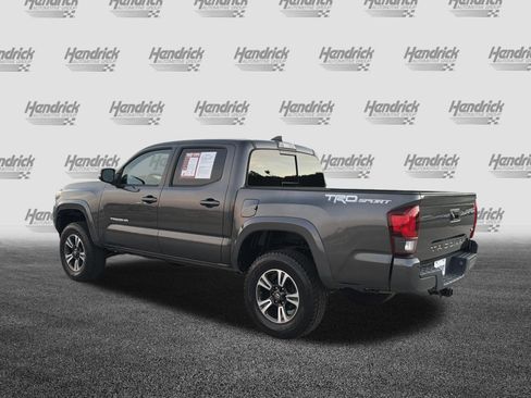 Used 2019 Toyota Tacoma TRD Sport w/ Technology Package RWD image 8
