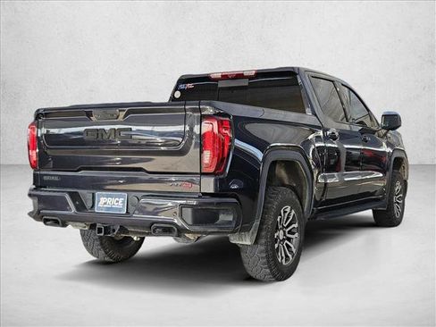 Used 2023 GMC Sierra 1500 AT4 w/ AT4 Premium Package AWD/4WD image 5