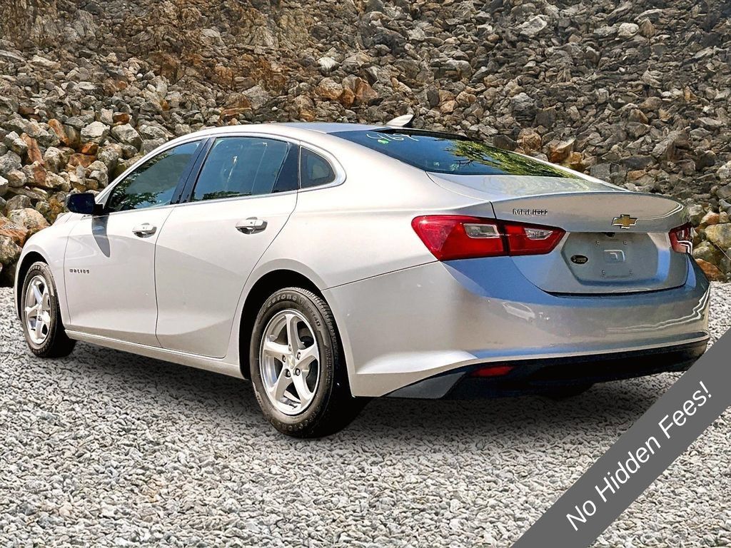Used 2017 Chevrolet Malibu LS FWD image 10
