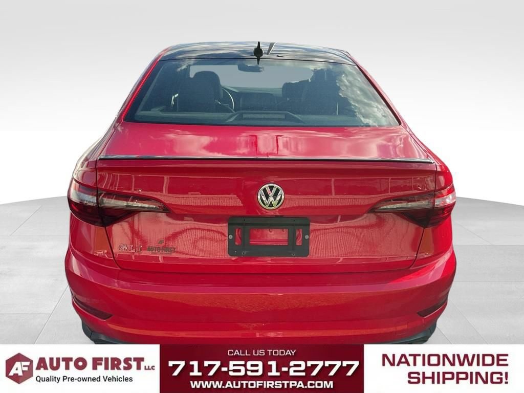 Used 2021 Volkswagen Jetta GLI FWD image 3