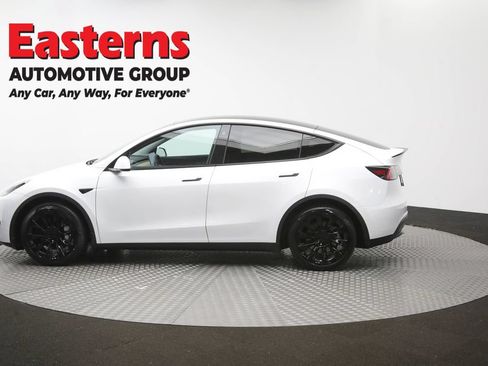Used 2021 Tesla Model Y Long Range AWD/4WD image 56